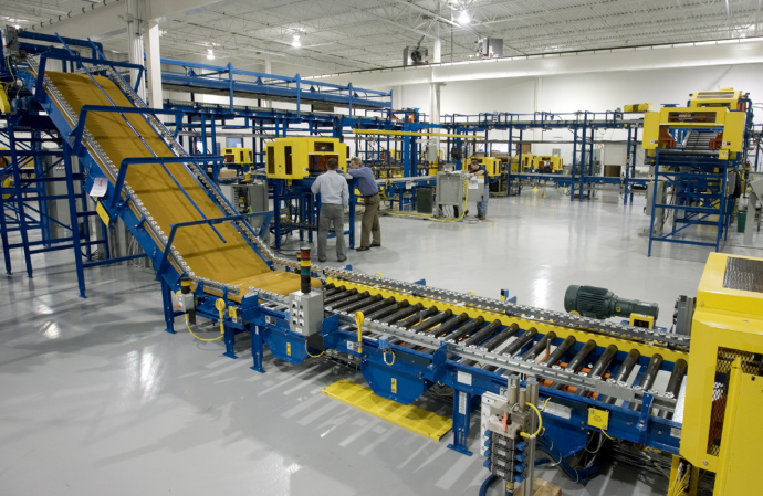 Conveyors & material handling manufactured by Nova tech Pune Industrial conveyor automation by Nova-Tech Design